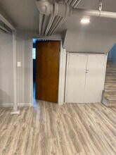 4865 W Concord Pl, Unit Basement in Chicago, IL - Foto de edificio - Building Photo