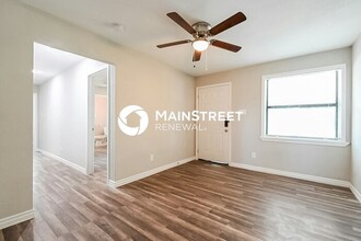 2403 El Capitan Dr in Dallas, TX - Building Photo - Building Photo