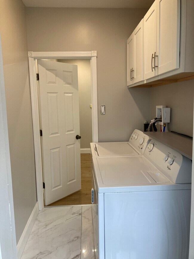3015 Brereton St in Pittsburgh, PA - Building Photo - Building Photo