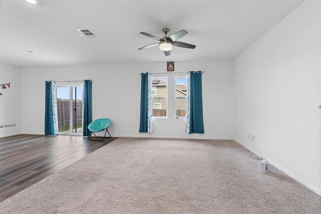 19502 Caymus Dr in Pflugerville, TX - Building Photo - Building Photo