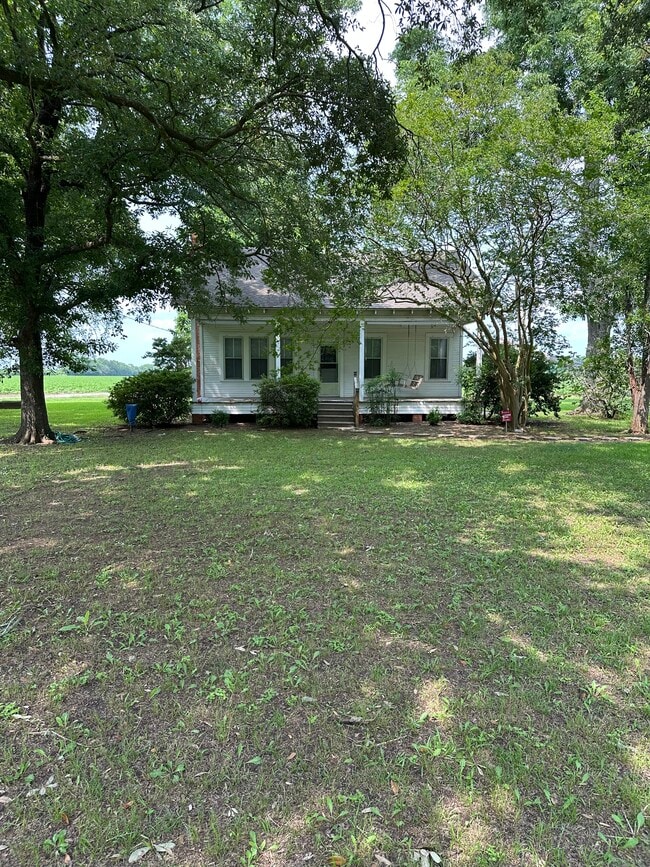 property at 5036 Hot Wells Rd