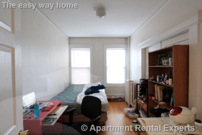 32 Chatham St, Unit #4 in Cambridge, MA - Building Photo - Building Photo