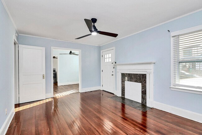 1105 Brookhurst Dr in Charlotte, NC - Building Photo - Building Photo