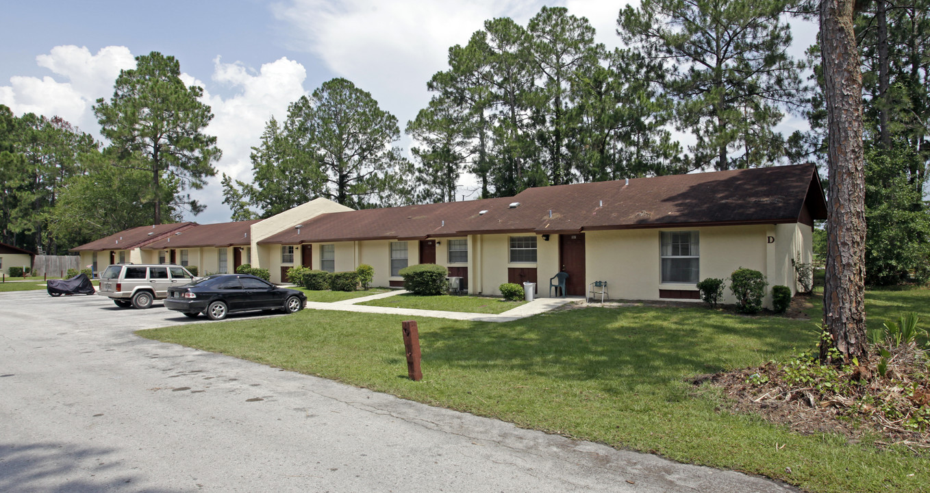 Brandywine Apartments in Lake City, FL - Building Photo