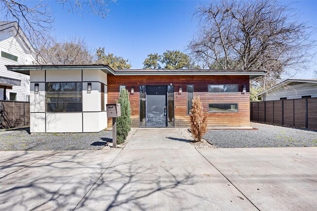 1206 W Oltorf St in Austin, TX - Building Photo - Building Photo