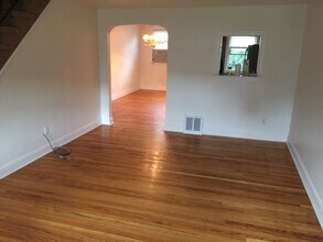 5224 Fairhaven Rd in Clifton Heights, PA - Foto de edificio - Building Photo