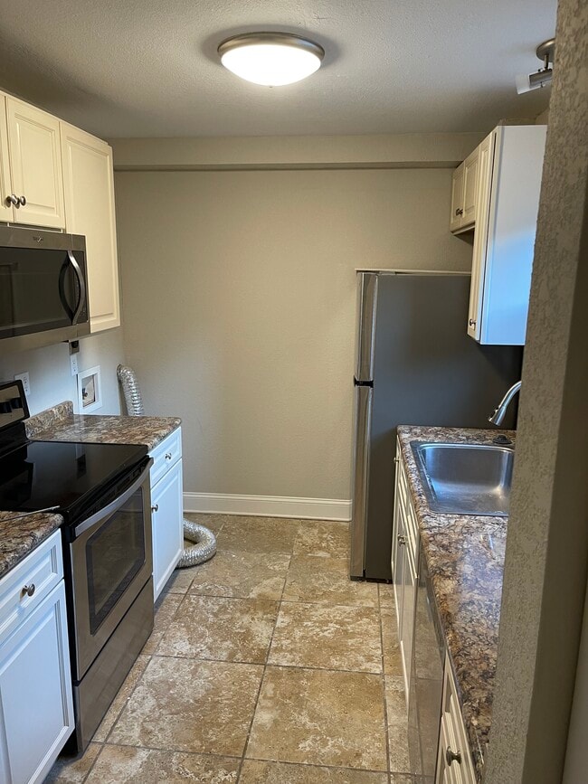 property at 412 Dublin Dr