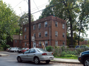 311 Domer Ave in Takoma Park, MD - Building Photo - Building Photo