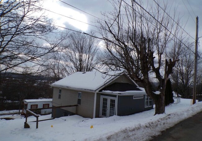 property at 327 W Thornton St