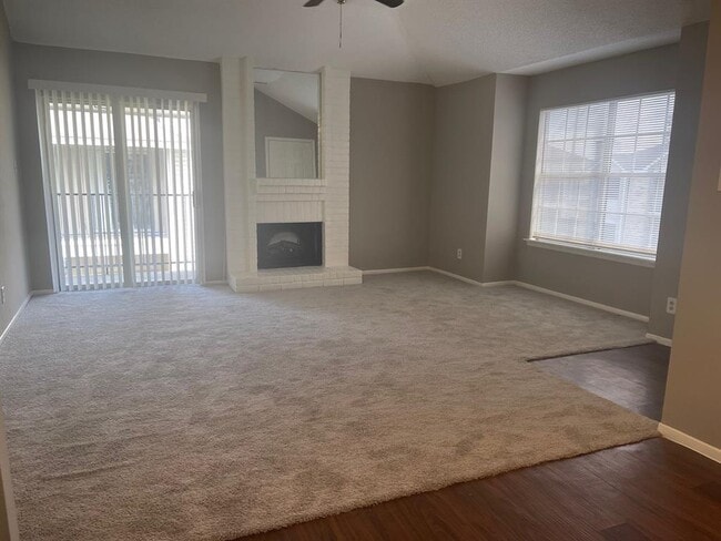2220 Millstone Dr in Houston, TX - Building Photo - Building Photo