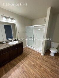 211 Monroe St photo'