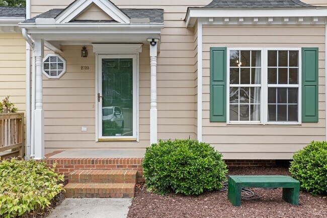 2723 Sterling Park Dr in Raleigh, NC - Building Photo - Building Photo