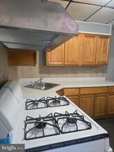 556 N Wanamaker St in Philadelphia, PA - Building Photo - Building Photo