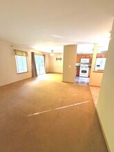 2314 Woodside Dr in Carpentersville, IL - Foto de edificio - Building Photo