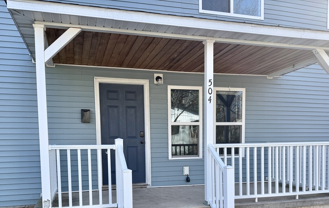 504 Franklin St in De Pere, WI - Building Photo