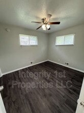 5613 E 28th St in Kansas City, MO - Building Photo - Building Photo