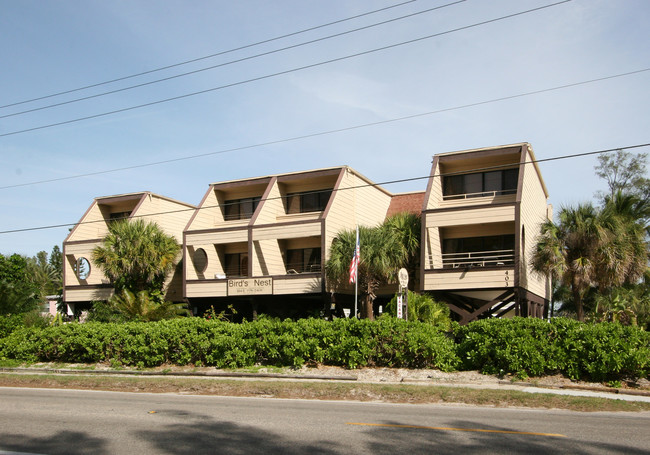 403 Gulf Dr in Bradenton Beach, FL - Building Photo - Building Photo