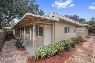 204 NE 10th Ave, Unit C in Fort Lauderdale, FL - Building Photo - Building Photo