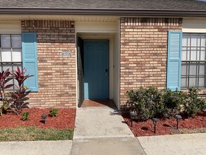 8701 Carroll Palm Pl in Tampa, FL - Building Photo - Building Photo