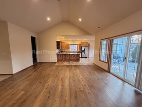 19 Jasmine Ln in Pasco, WA - Building Photo - Building Photo