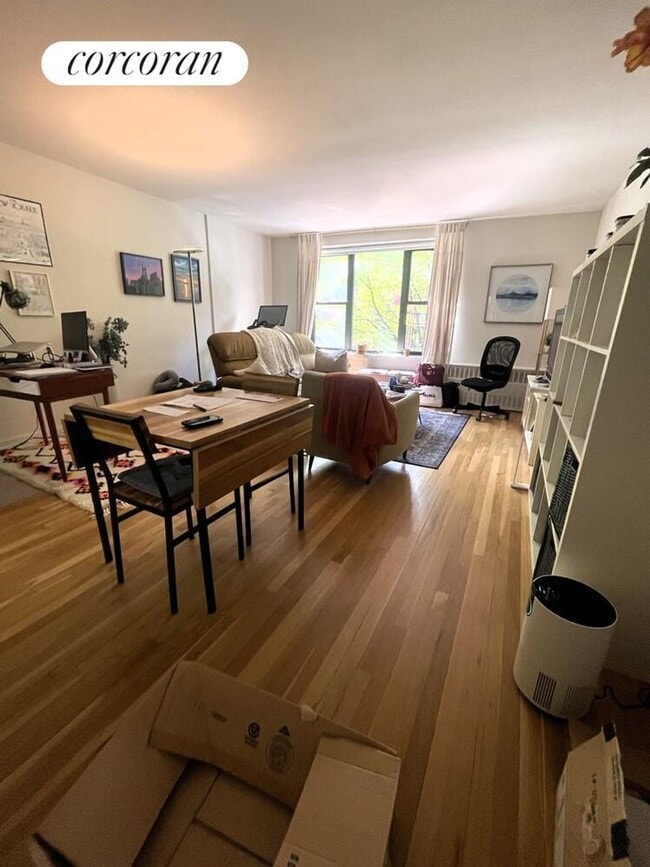 property at 147 E 82nd St
