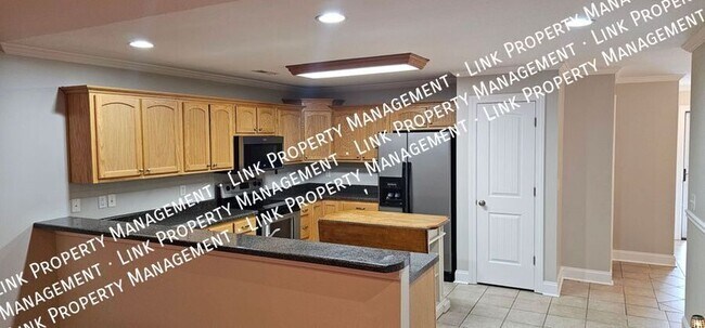 34 Sheila Gail Ln in Rossville, GA - Building Photo - Building Photo
