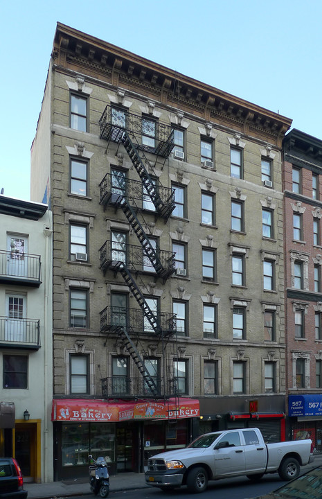 224 Avenue B in New York, NY - Building Photo