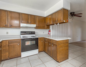 Indian School Road Properties in Albuquerque, NM - Building Photo - Building Photo