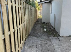 112 W 17th St in Jacksonville, FL - Foto de edificio - Building Photo