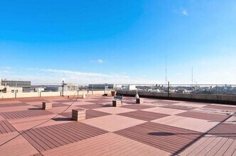 5500 Friendship Blvd in Chevy Chase, MD - Foto de edificio - Building Photo