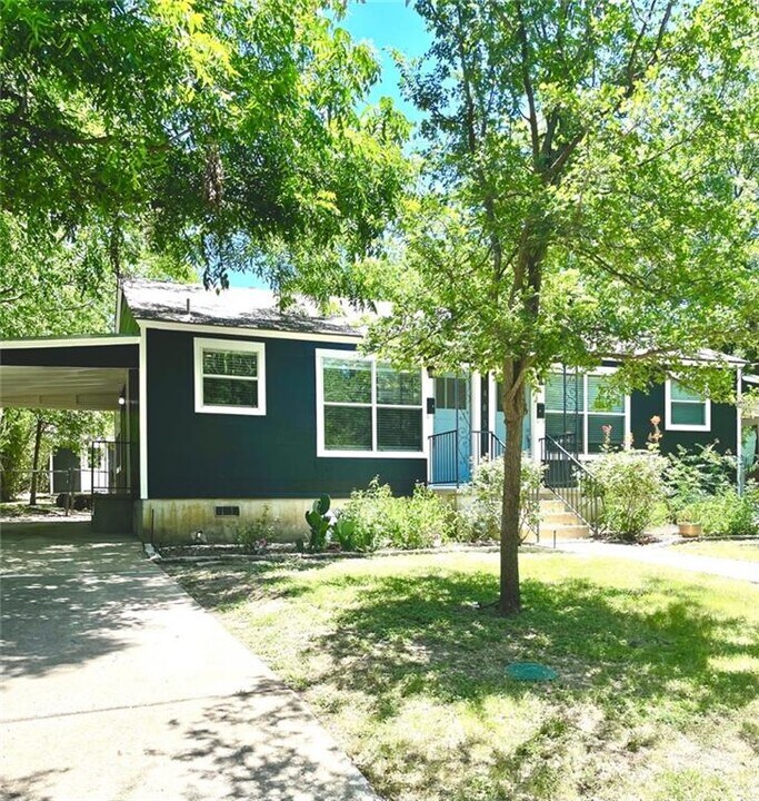 1403 Hillside Ave in Austin, TX - Building Photo
