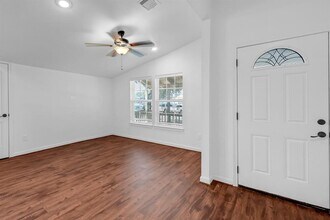 311 Clifton St in Houston, TX - Building Photo - Building Photo