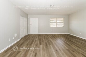 34 Andros Rd in Palm Springs, FL - Foto de edificio - Building Photo