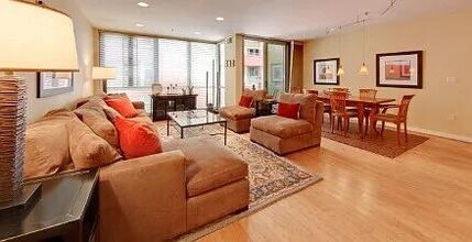 255 Berry St in San Francisco, CA - Building Photo - Building Photo
