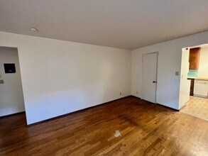 159 Boston St in Seattle, WA - Building Photo - Building Photo