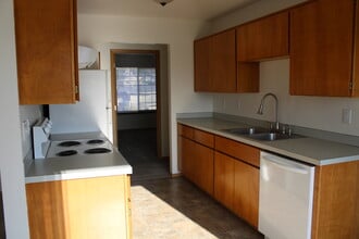 1315 N Western Ave, Unit 204 in Wenatchee, WA - Foto de edificio - Building Photo
