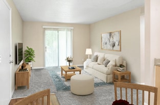 Cottonwood Creek in St. Joseph, MO - Building Photo