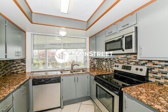 211 SE 45th St in Cape Coral, FL - Building Photo - Building Photo