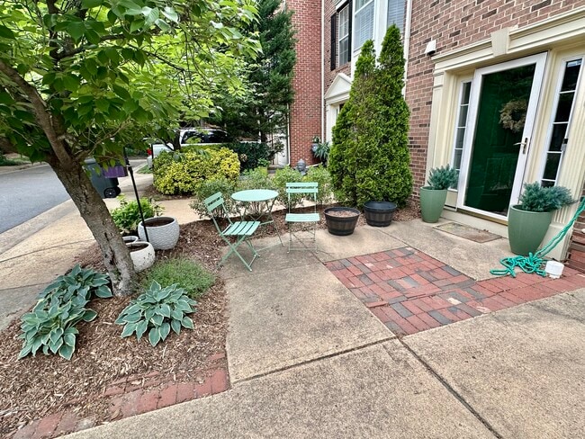 921 Rolfe Pl in Alexandria, VA - Building Photo - Building Photo