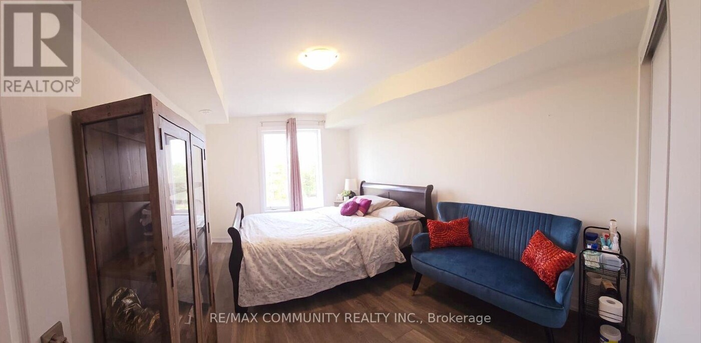 10-2210 Westmeath Ln in Markham, ON - Building Photo