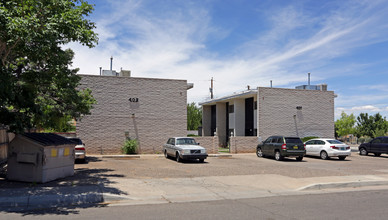 401-403 Graceland Dr SE in Albuquerque, NM - Foto de edificio - Building Photo