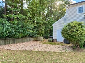 103 Amber Ln in Greenville, NC - Foto de edificio - Building Photo