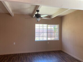 2712 Thunder Dr in Oceanside, CA - Building Photo - Building Photo