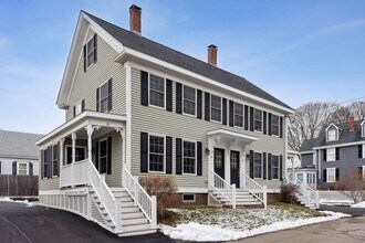 20-26 Stimson St in Kittery, ME - Building Photo - Building Photo