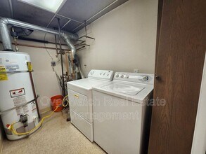3530 Glenn-Don Circle in Anchorage, AK - Building Photo - Building Photo