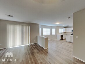 12622 W Myer Ln in El Mirage, AZ - Foto de edificio - Building Photo