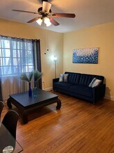 1219 Meridian Ave in Miami Beach, FL - Building Photo - Building Photo