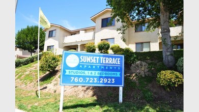 Sunset Terrace Apartments in Fallbrook, CA - Building Photo - Building Photo