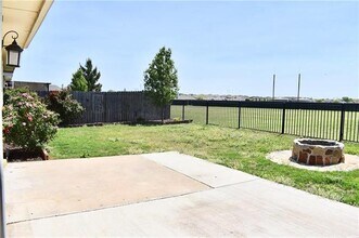 1169 Roping Reins Way in Haslet, TX - Building Photo - Building Photo