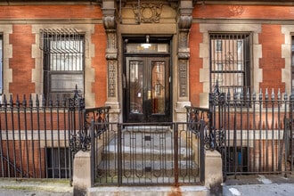 160 Waverly Pl in New York, NY - Foto de edificio - Building Photo